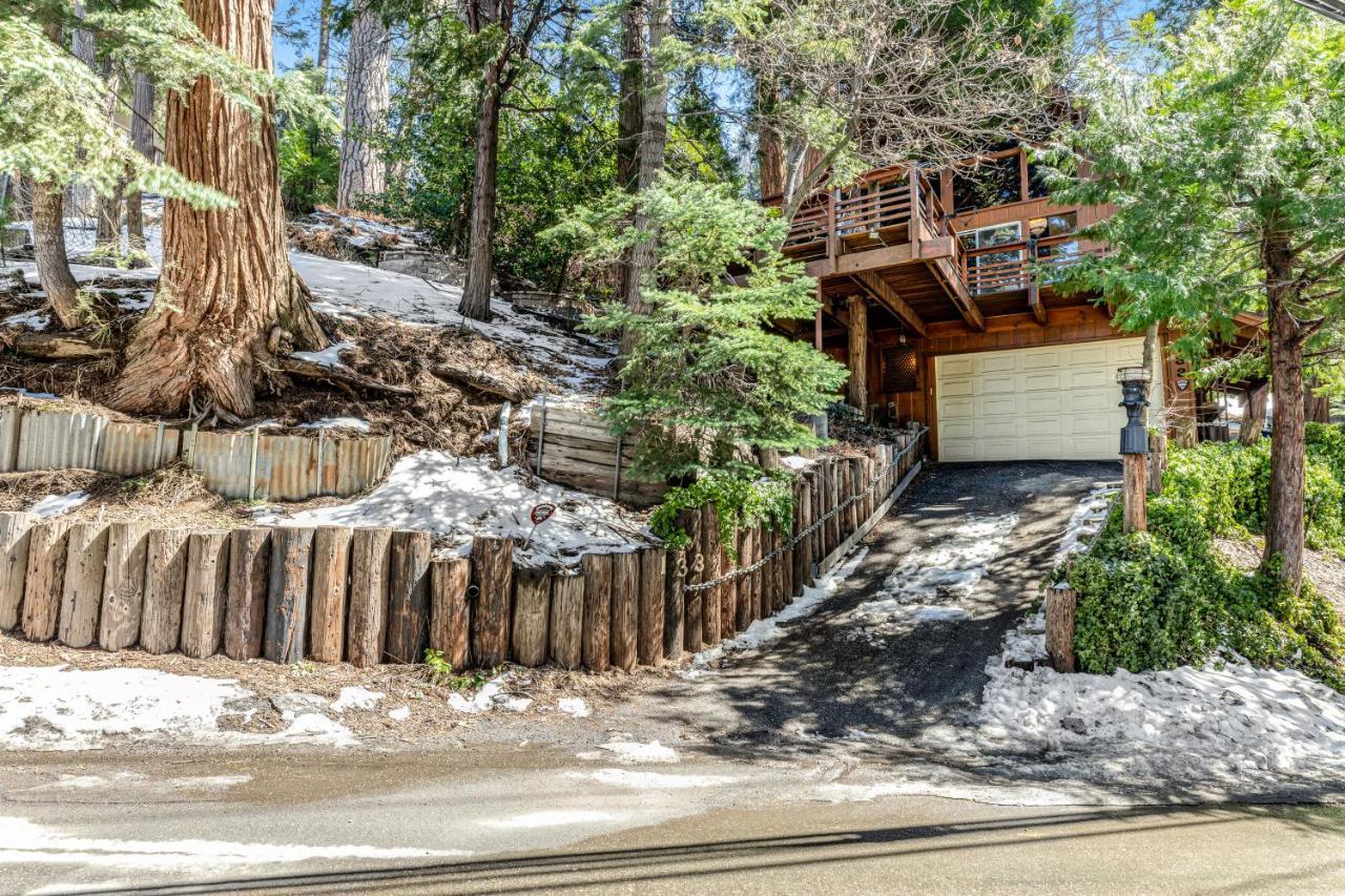 Retro Cabin Lake Arrowhead Exterior photo
